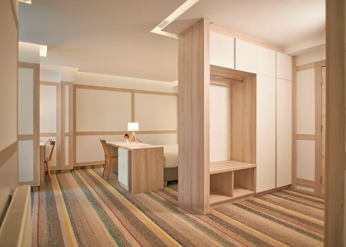 汉别拉什尼察酒店 酒店 Bjelašnica