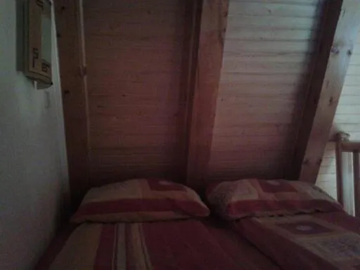 汉别拉什尼察酒店 4*