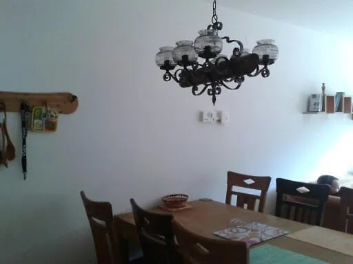 汉别拉什尼察酒店 4*